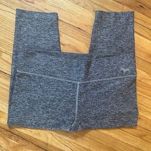 NWOT PINK VS YOGA PANT